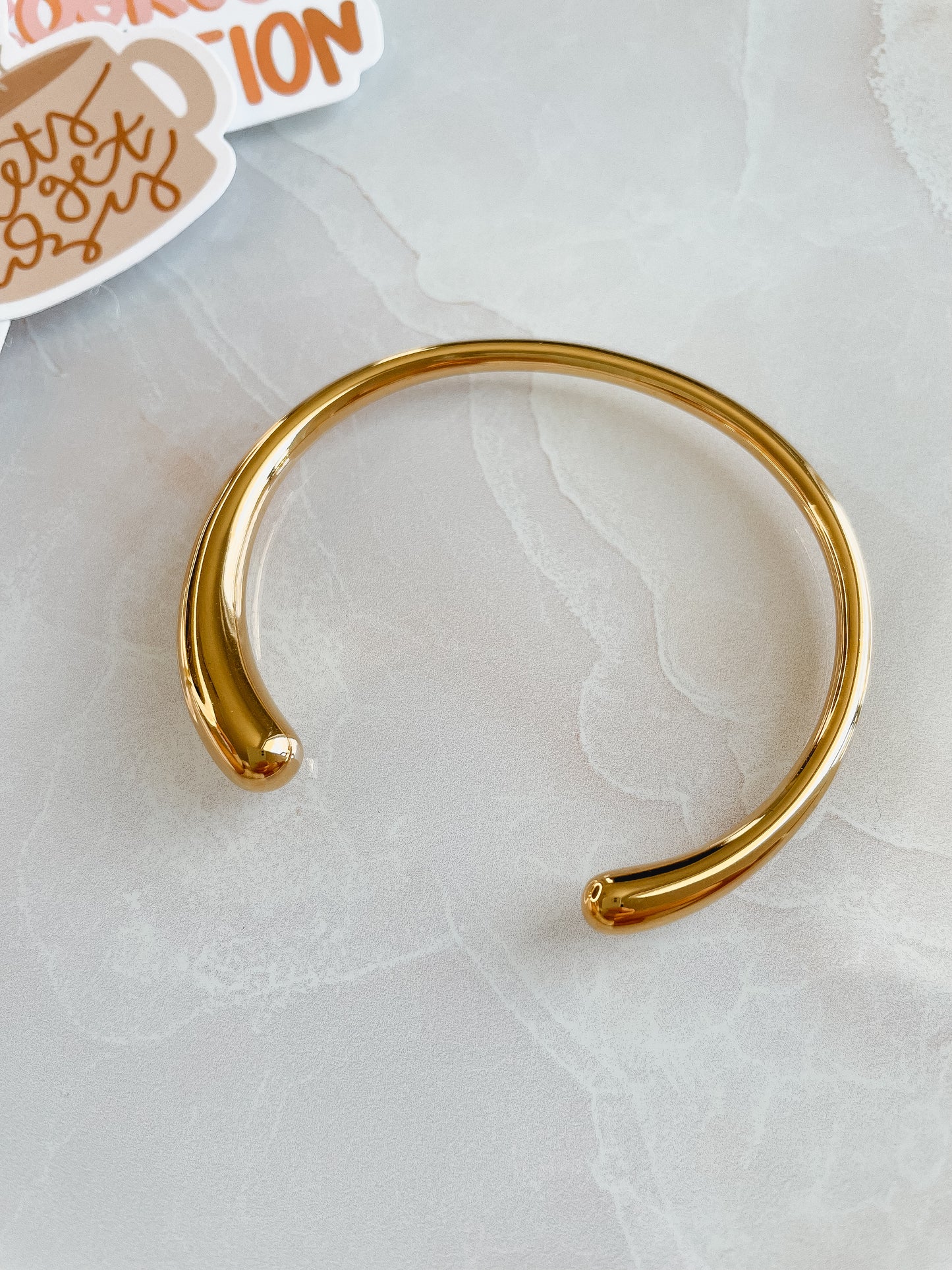Bangle en forma C