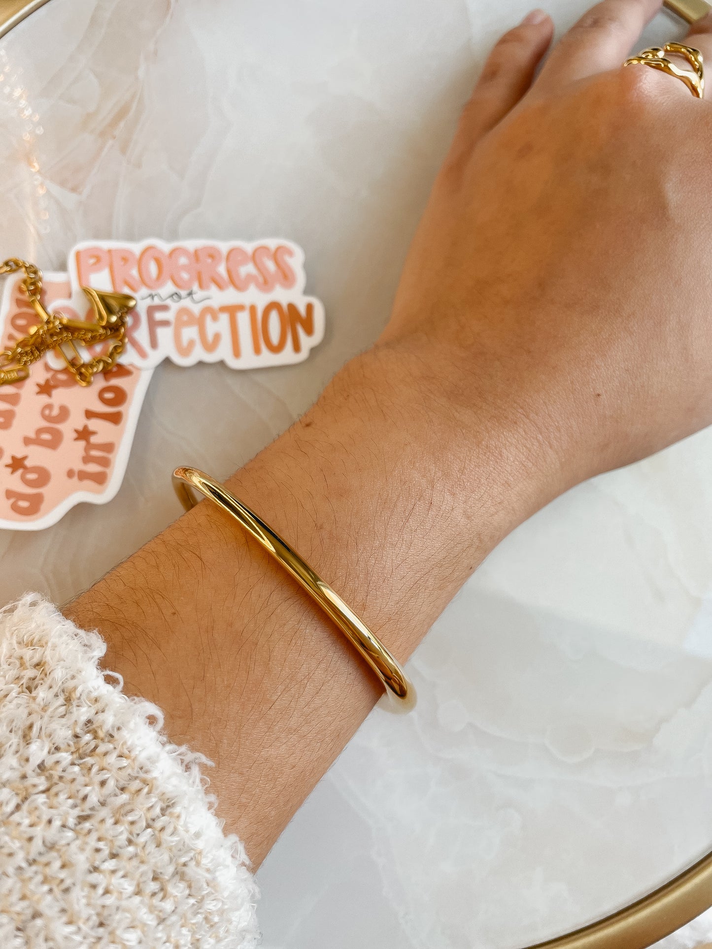 Bangle en forma C