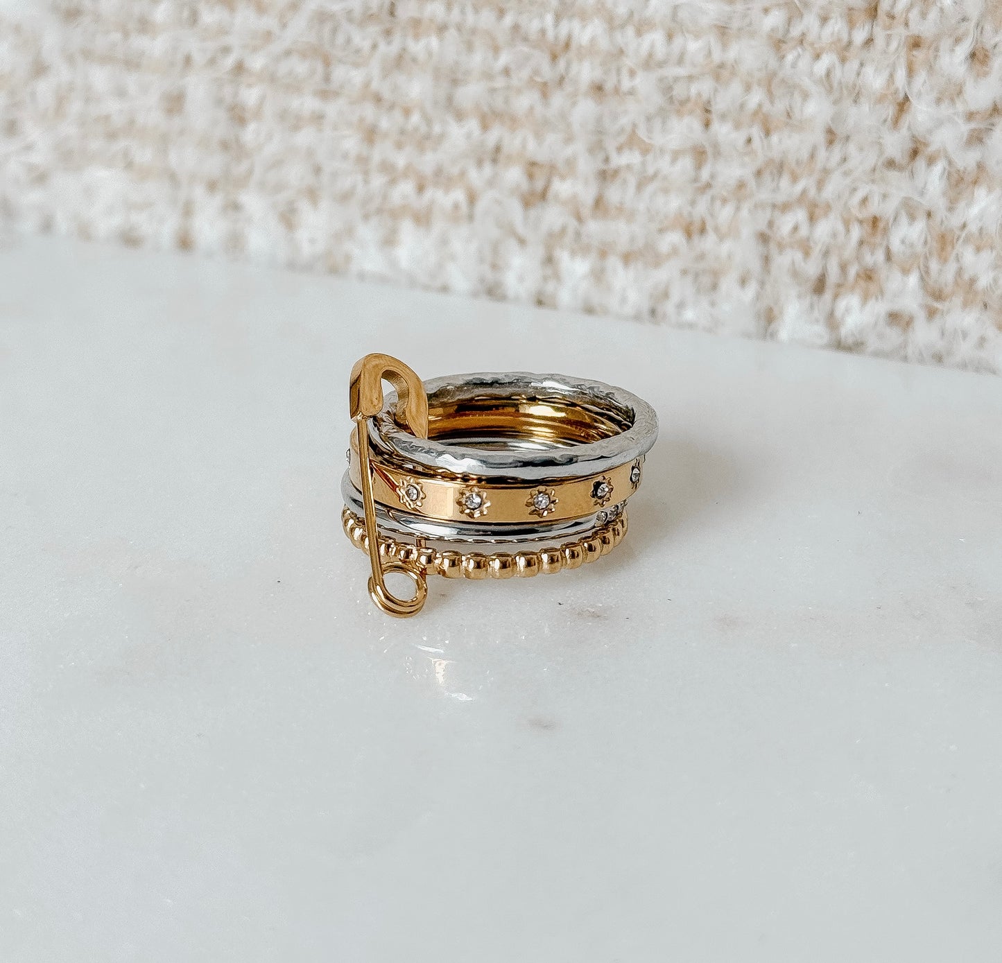 Sortija multi-aros con imperdible