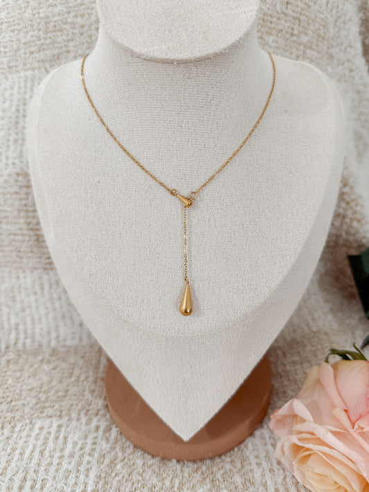 Collar en forma de gota