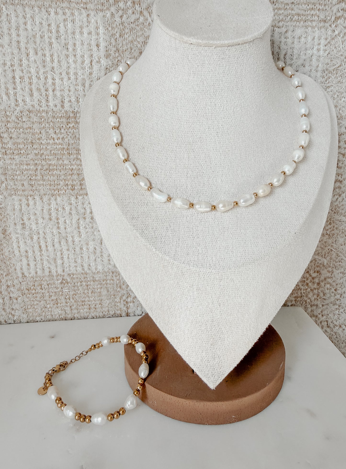 Collar Rosalinda - de perlas de agua dulce