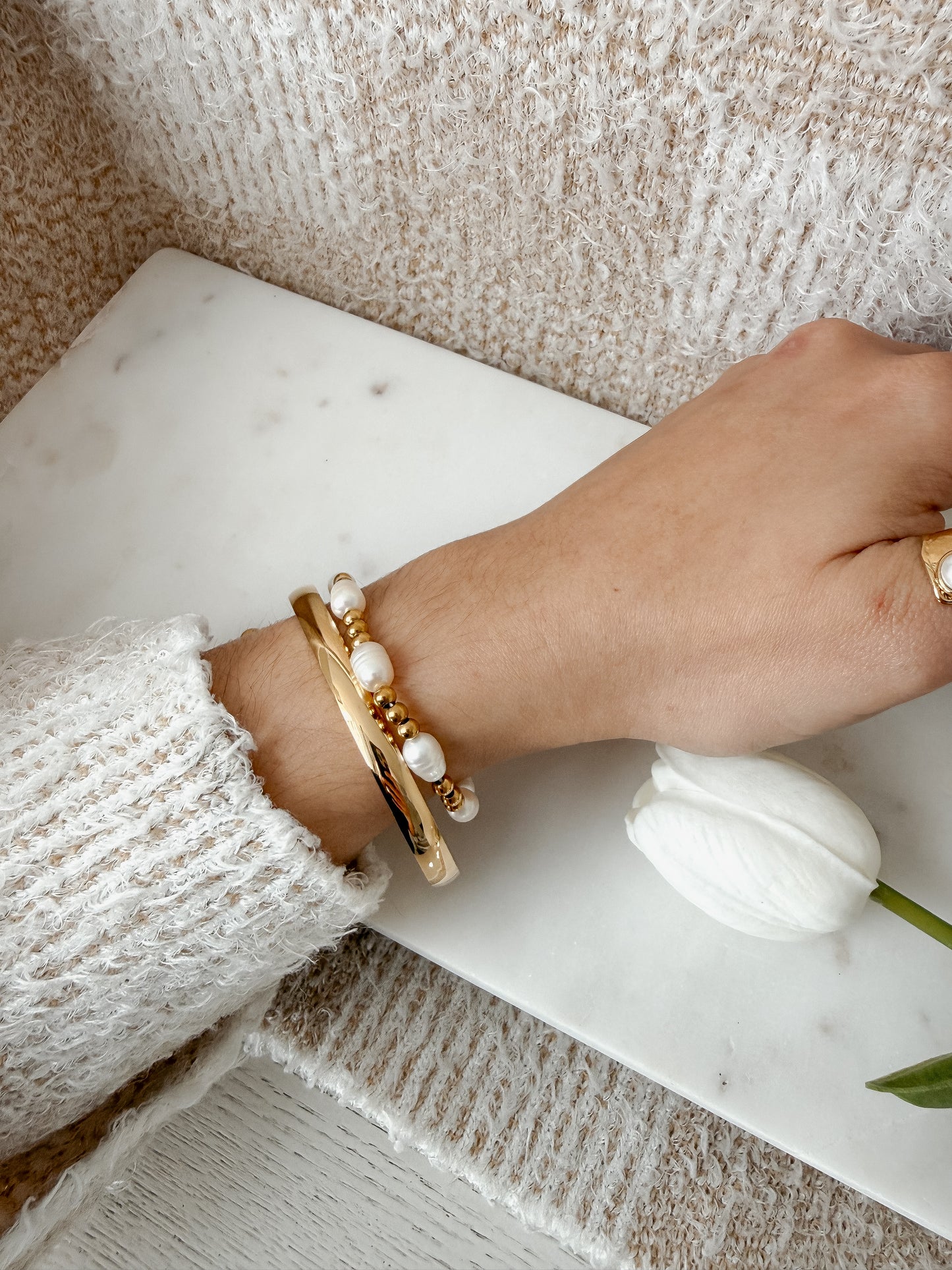 Pulsera Roxana - con perlas de agua dulce