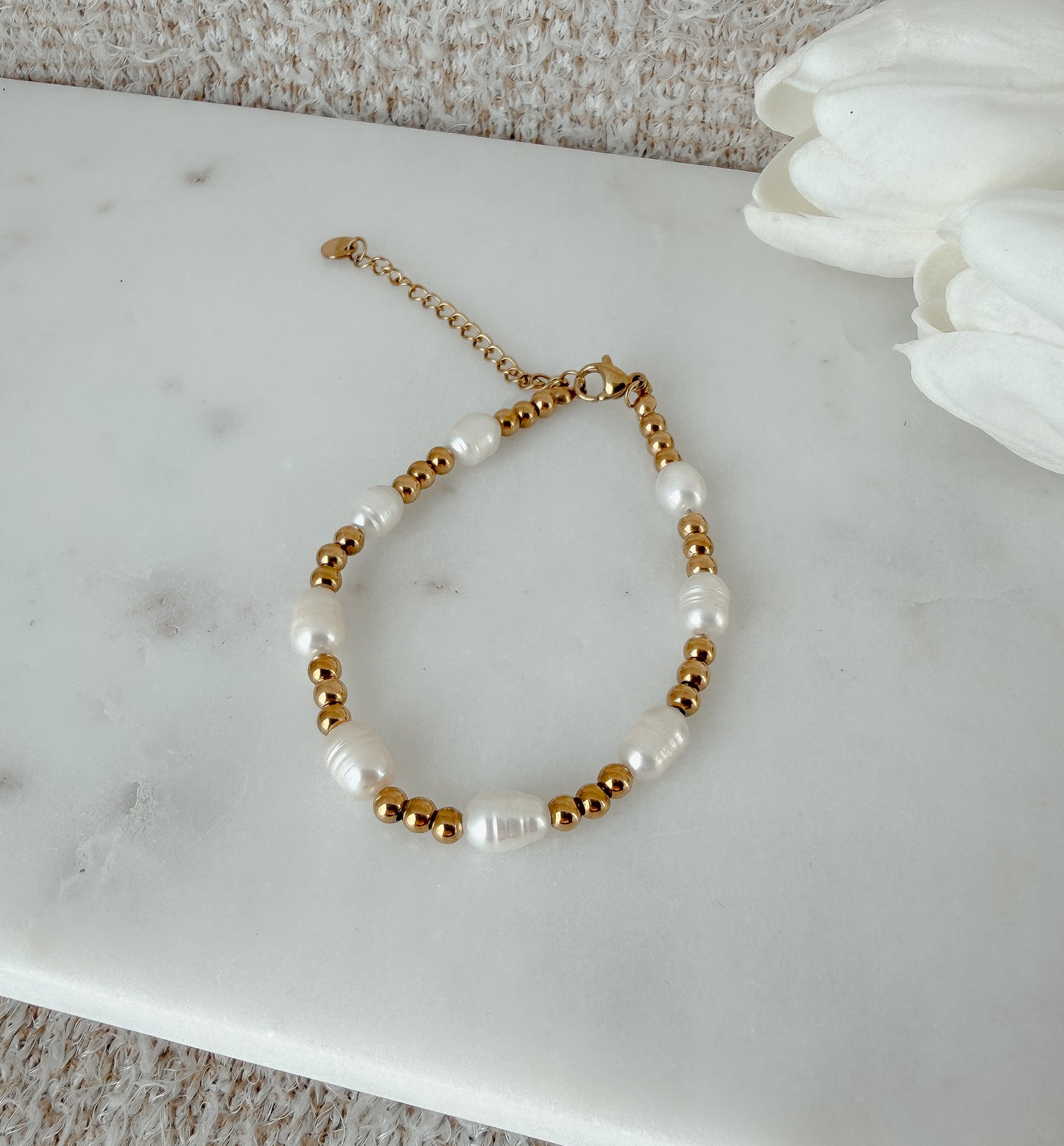 Pulsera Roxana - con perlas de agua dulce