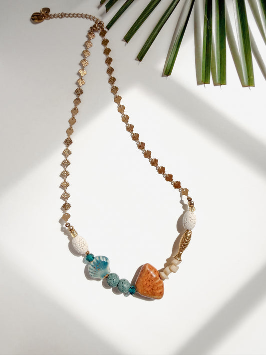 Collar Hecho a mano con cadena de conchitas de mar en acero inoxidable